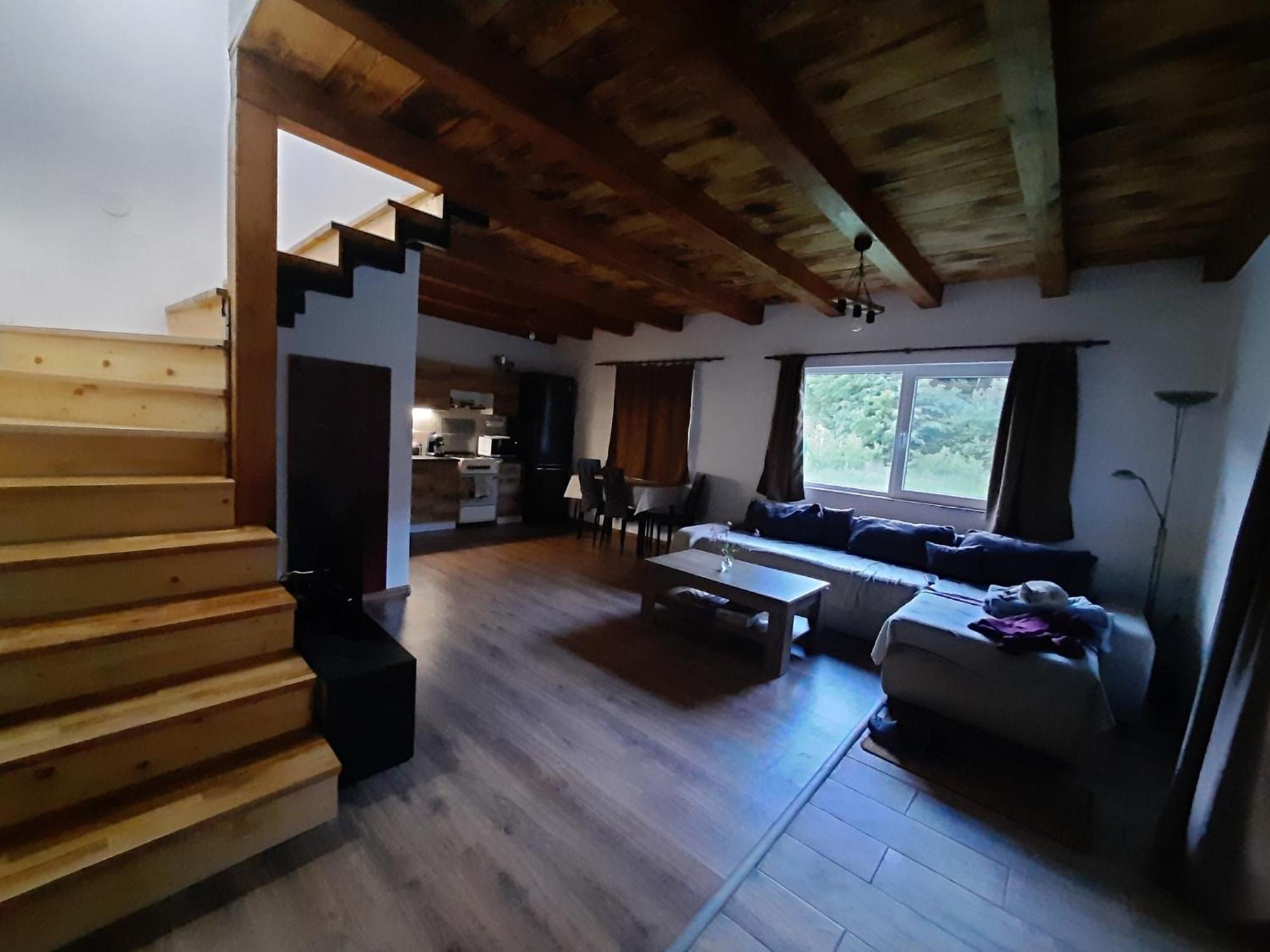 Mountain Cozy Home Sub Cetate 외부 사진